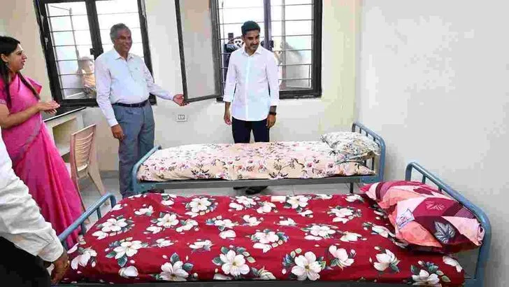 నర్సరావుపేటలో మంత్రి లోకేశ్ పర్యటన