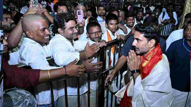 శ్రీవారిని దర్శించుకున్న ఏపీ మంత్రి నారా లోకేశ్