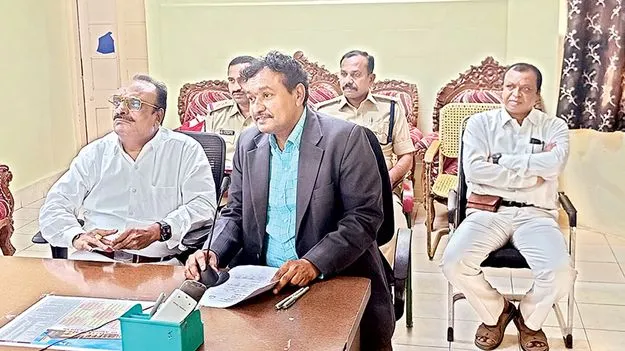 సత్వర న్యాయం అందించండి 