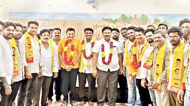 టీడీపీలో చేరిక