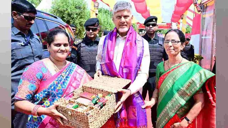 విజయవాడలో జాతీయ సరస్ మేళాను ప్రారంభించిన రాష్ట్రపతి ముర్ము