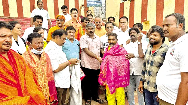  పరిసరాల పరిశుభ్రత.. సమాజాభివృద్ధికి సూచిక