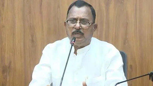 కాంగ్రెస్ లక్ష్మణ రేఖ దాటితే ఎవ్వరిపైనైనా చర్యలు ఉంటాయి: మల్లు రవి..