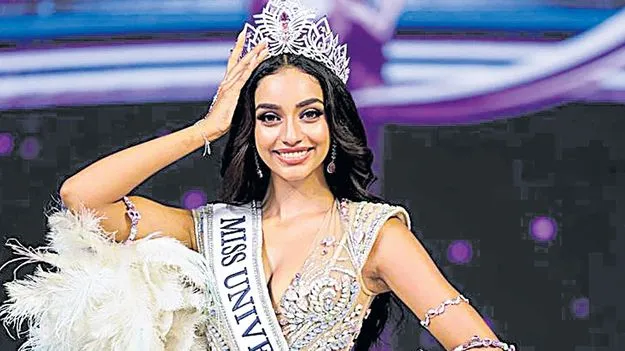 ‘మిస్‌ యూనివర్స్‌ ఇండియా’గా కేరళ కుట్టి