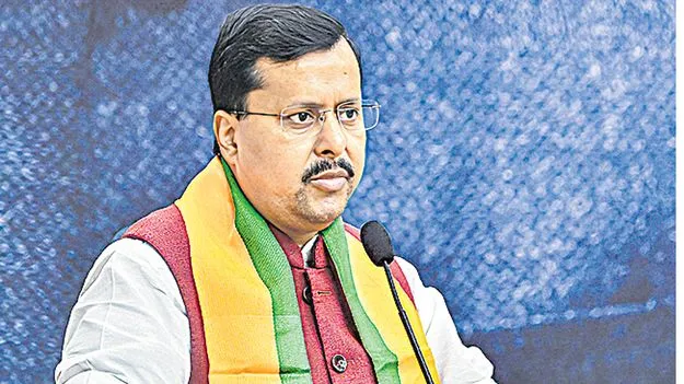 అనవసరంగా   ఢిల్లీకి రావొద్దు