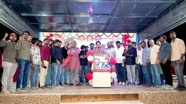 గల్ఫ్‌లో పవన్ కల్యాణ్ జన్మదిన వేడుకలు