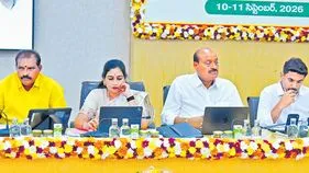 తగ్గిన నేరాలు.. పెరిగిన ఆన్‌లైన్‌ మోసాలు