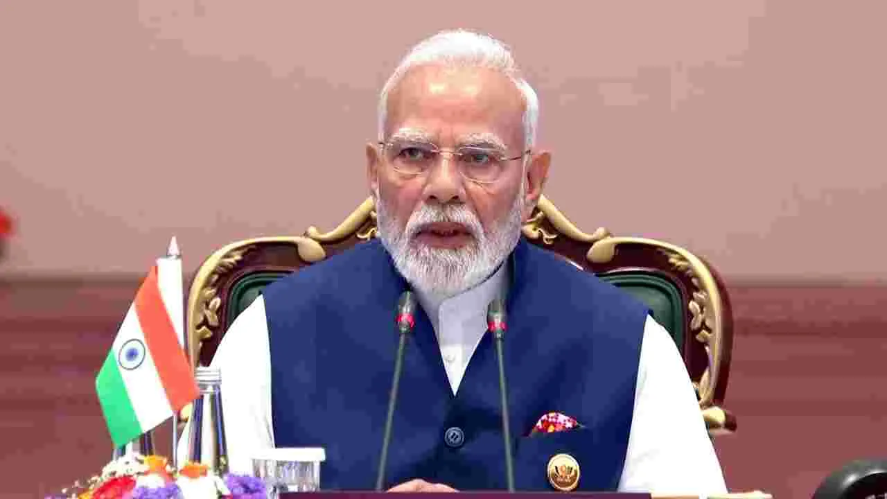 అంతర్జాతీయ సంక్షోభాలను సమర్థంగా ఎదుర్కోవాలి: మోదీ