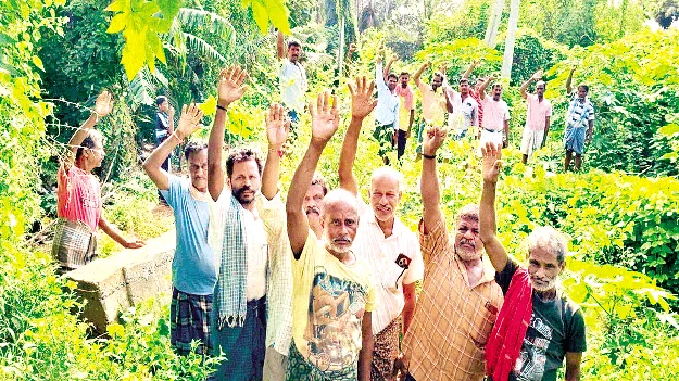 శ్మశానానికి దారి చూపండి
