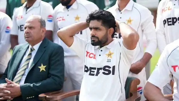 బాబర్‌కు వారి గతే పట్టొచ్చు.. మాజీ పాక్ క్రికెటర్ సంచలన వ్యాఖ్యలు