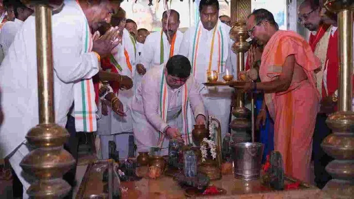 జగిత్యాల జిల్లాలో అభివృద్ధి పనులకు మంత్రుల శంకుస్థాపన