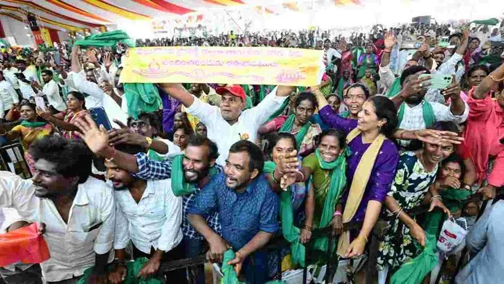 నెల్లూరు జిల్లాలో పల్లె పండుగ 3.0 ప్రారంభం.. హాజరైన సీఎం చంద్రబాబు, డిప్యూటీ సీఎం పవన్