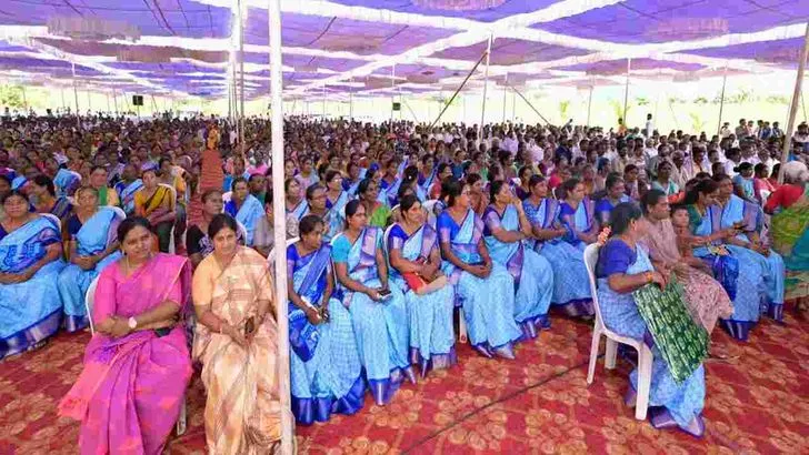 అద్భుత వేంకటేశ్వరస్వామిని దర్శించుకున్న భట్టి విక్రమార్క