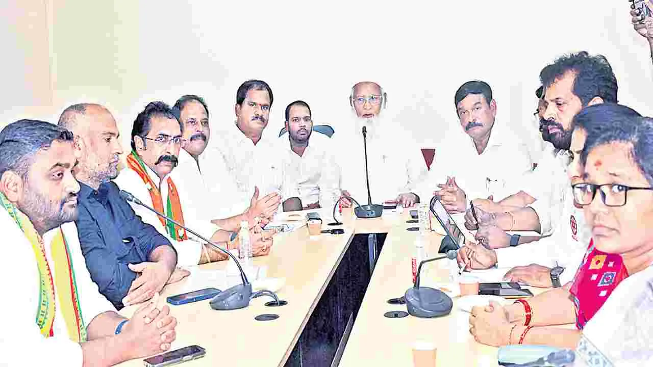 అభ్యర్థులపై తుది నిర్ణయం అధినేతలదే...