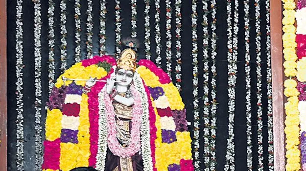 వైభవంగా కృష్ణాష్టమి 