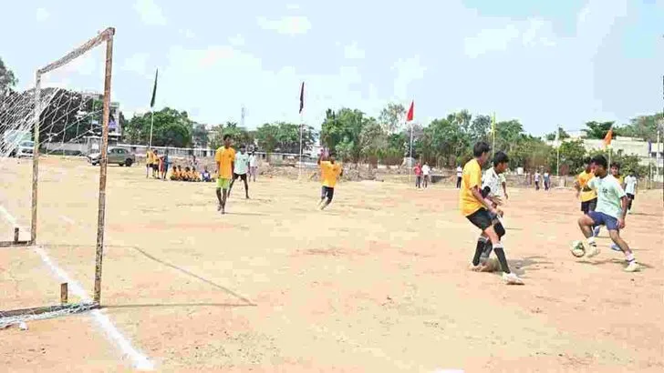 వనపర్తిలో ఛాంపియన్స్ ట్రోఫీ క్రీడా పోటీలు ప్రారంభం