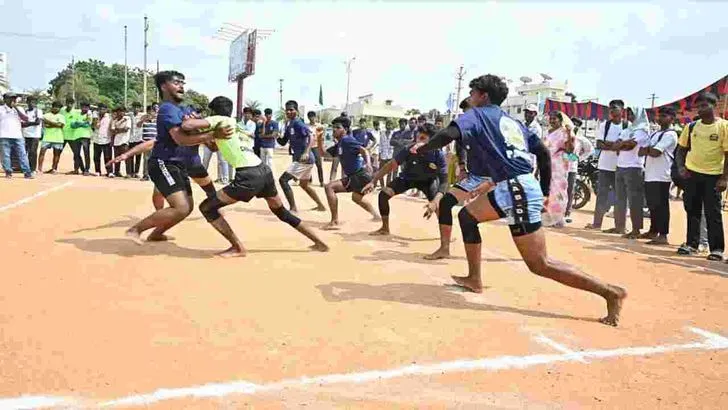 వనపర్తిలో ఛాంపియన్స్ ట్రోఫీ క్రీడా పోటీలు ప్రారంభం