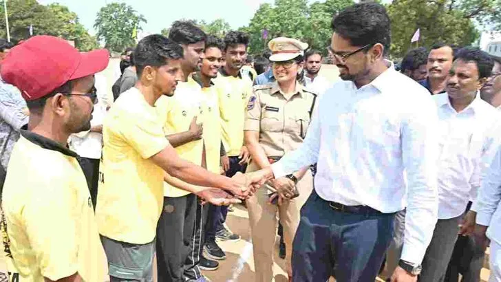 వనపర్తిలో ఛాంపియన్స్ ట్రోఫీ క్రీడా పోటీలు ప్రారంభం