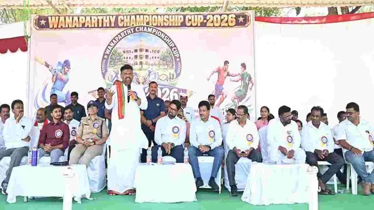 వనపర్తిలో ఛాంపియన్స్ ట్రోఫీ క్రీడా పోటీలు ప్రారంభం