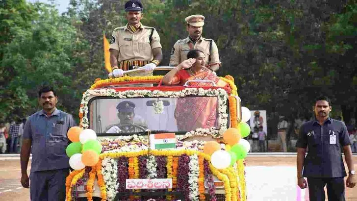 భాకరాపేటలో ఘనంగా పోలీసు కానిస్టేబుళ్ల దీక్షాంత్ పరేడ్