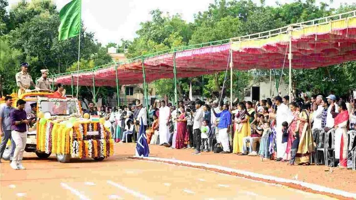 భాకరాపేటలో ఘనంగా పోలీసు కానిస్టేబుళ్ల దీక్షాంత్ పరేడ్