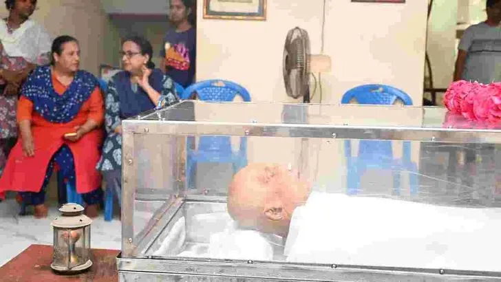 ప్రముఖ దర్శకుడు సింగీతం శ్రీనివాసరావు కన్నుమూత