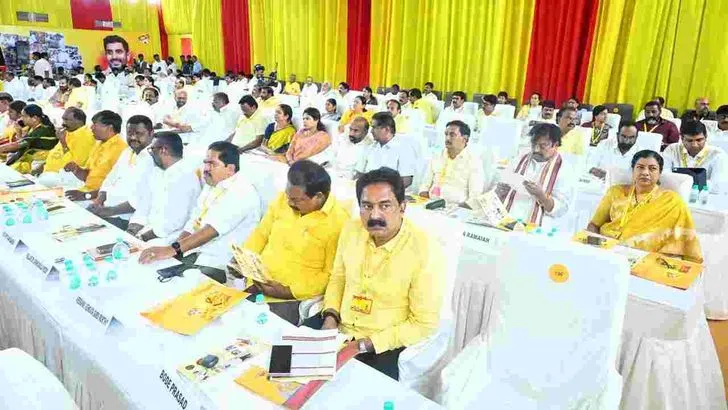 టీడీపీ లీడర్‌షిప్ కాంక్లేవ్.. పసుపు తమ్ముళ్లకు కీలక అంశాలపై సీఎం చంద్రబాబు దిశానిర్దేశం