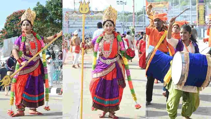 తిరుమలలో వైభవంగా శ్రీవారి చిన్నశేష వాహన సేవ