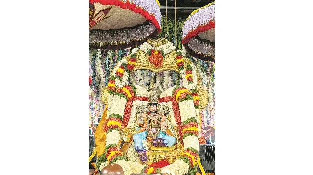 శాస్ర్తోక్తంగా అంకురార్పణ 