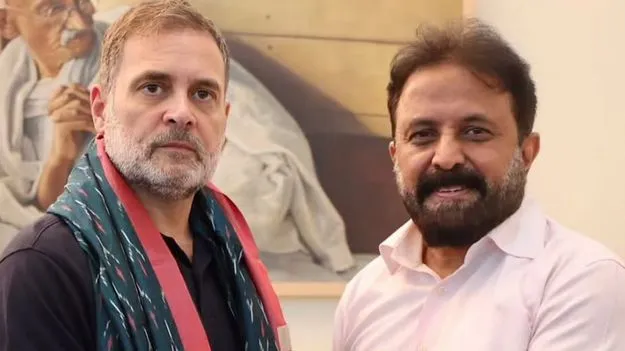 వృత్తి నిపుణులను కాంగ్రెస్‌ వైపు మళ్లించండి