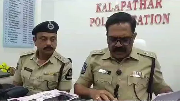 కాలాపత్తర్‌ బాల్యవివాహం కేసులో నలుగురి అరెస్టు!