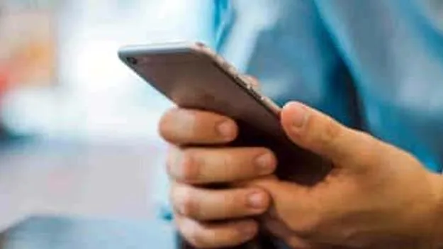 స్మార్ట్‌ఫోన్లతోనే అనర్థాలు!