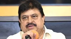 రాజ్యాంగ వ్యవస్థలను బెదిరించే స్థాయికి కాంగ్రెస్‌ దిగజారింది 