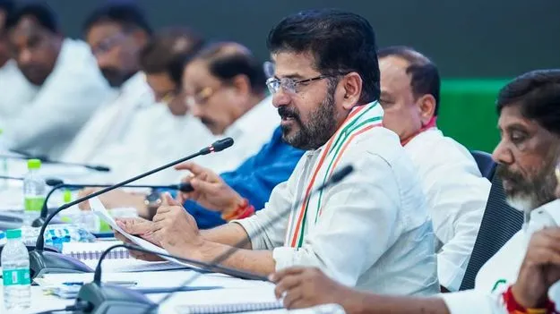 ఓటర్ల నమోదులో ఇంత జాప్యమా? 
