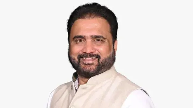 ఎన్నికలు పూర్తయ్యే వరకు జగన్ కదలికలపై నిఘా పెట్టాలి: ఎంపీ సానా సతీశ్‌ 