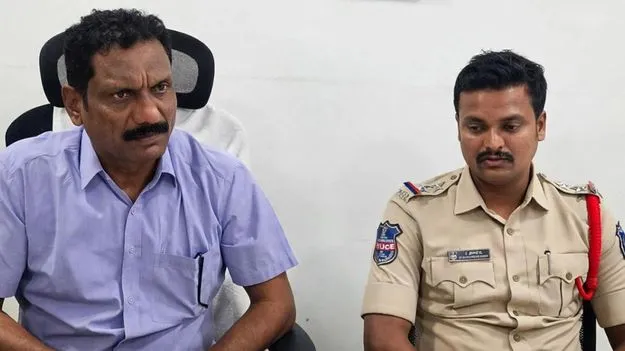 అవినీతి కేసులో సీఐ, ఎస్సై అరెస్ట్‌