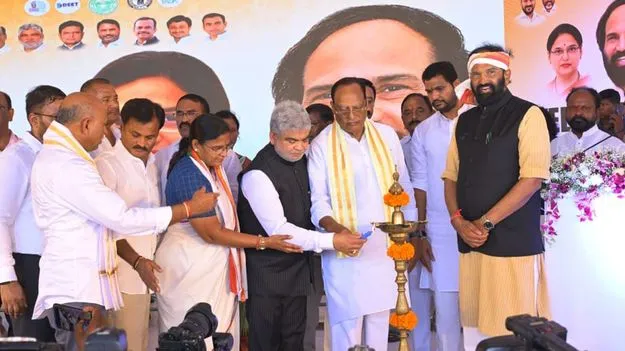 నిరుద్యోగులకు ఉద్యోగావకాశాలు కల్పించడం అభినందనీయం