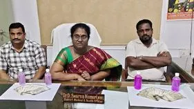 రంగారెడ్డి డీఎంహెచ్‌వో హెల్త్‌ ఇన్‌స్పెక్టర్‌ సస్పెన్షన్‌ 