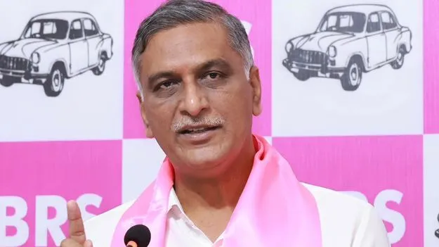 గోదావరి-కావేరీ లింకు పేరుతో కుట్ర:హరీశ్‌
