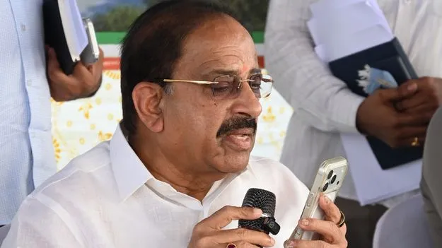 శ్రీరాముడు అయోధ్యలో పుట్టినా..  అరణ్య వాసం చేసింది భద్రాద్రిలోనే 