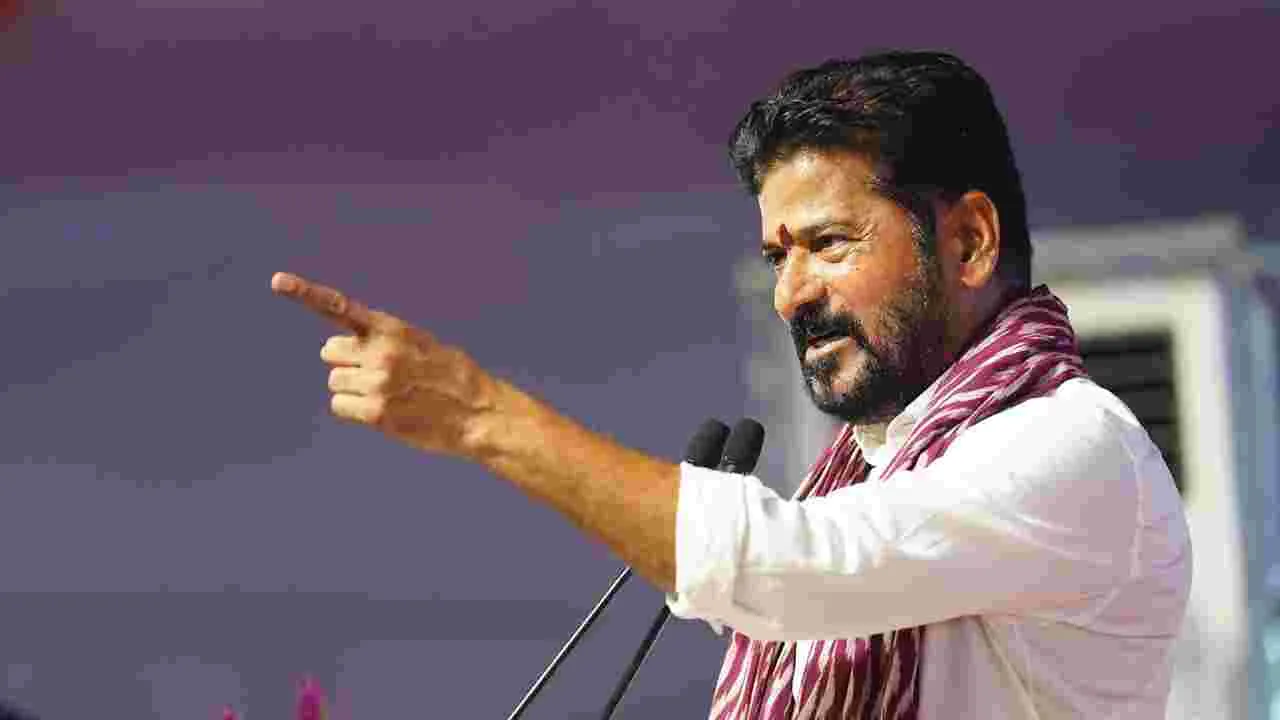 టార్గెట్‌ సిరిసిల్ల, సిద్దిపేట!