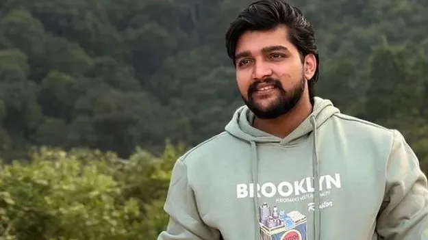 కేబుల్‌ బ్రిడ్జిపై నుంచి దూకి సాఫ్ట్‌వేర్‌ ఉద్యోగి ఆత్మహత్య!