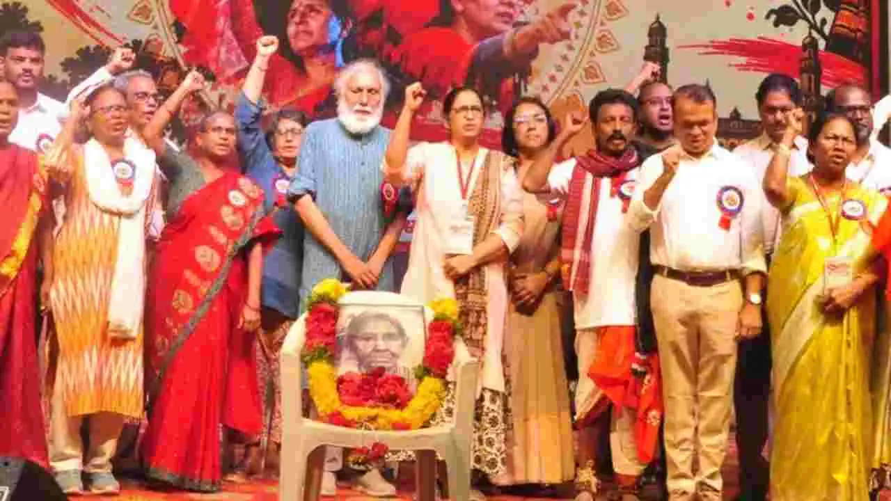 అట్టహాసంగా ప్రారంభమైన విమలక్క ప్రజా కళా జాతర