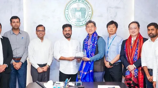 హైదరాబాద్‌లో కార్ల తయారీ ప్లాంట్‌ పెట్టండి
