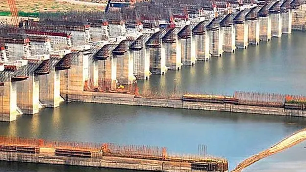పాలమూరు-రంగారెడ్డిని అడ్డుకోండి
