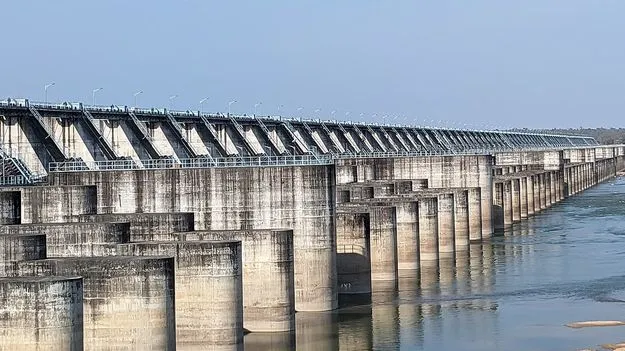 కాళేశ్వరం బ్యారేజీల పునరుద్ధరణపై 12న ఓవర్‌సైట్‌ కమిటీ భేటీ