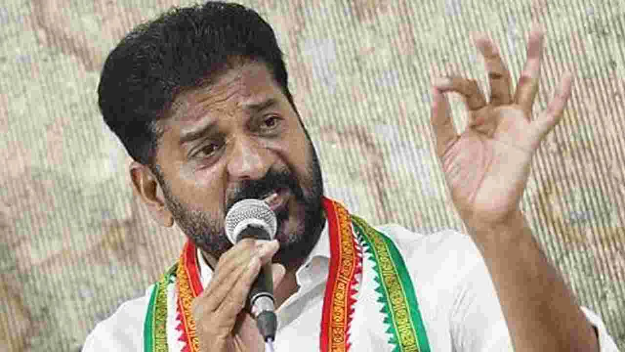 నేతన్నల సంక్షేమమే అస్త్రంగా.. సిరిసిల్లపై సీఎం గురి!