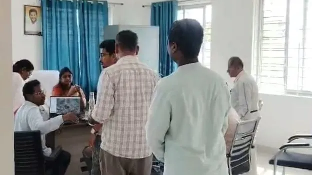 టార్గెట్‌ ఫాంహౌస్‌!