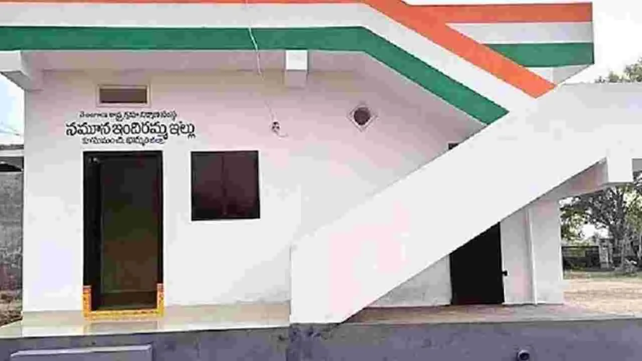 వారంలోనే ఇందిరమ్మ టవర్స్‌ ఇళ్ల పత్రాలిస్తాం