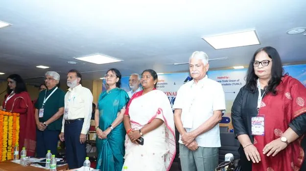 జర్నలిస్టులు శత్రువులు కారు